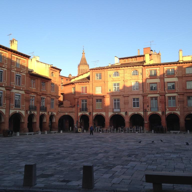 Hotel Du Commerce Montauban Zewnętrze zdjęcie